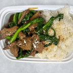 Best 菜遠滑牛飯 Beef w. Vegetable on Rice in Elmhurst, NY