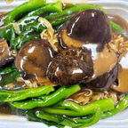 Best 菜遠北菇瓣面 Chinese Mushroom & Vegetable w. Wide Noodles in Elmhurst, NY